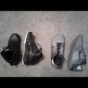 Women OR men’s basketball/ athletic shoes